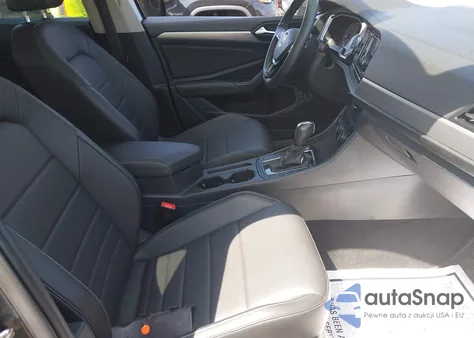 2021 Volkswagen Jetta 1.4T R-Line/1.4T S/1.4T Se z USA, uszkodzony, nr VIN 3VWC57BU3MM015745